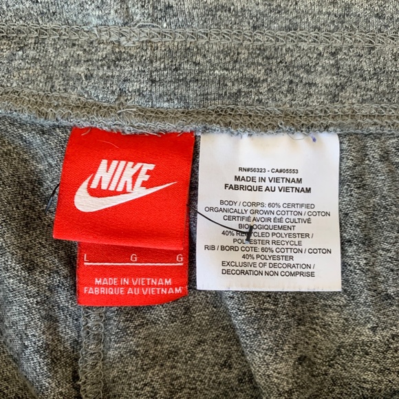 Nike Women's Pants - Picture 3 of 4